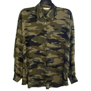 Intempo Blouse in Green Camo Tunic w/ High/Low Hem Gold Buttons in‎ Sz. M & XXL